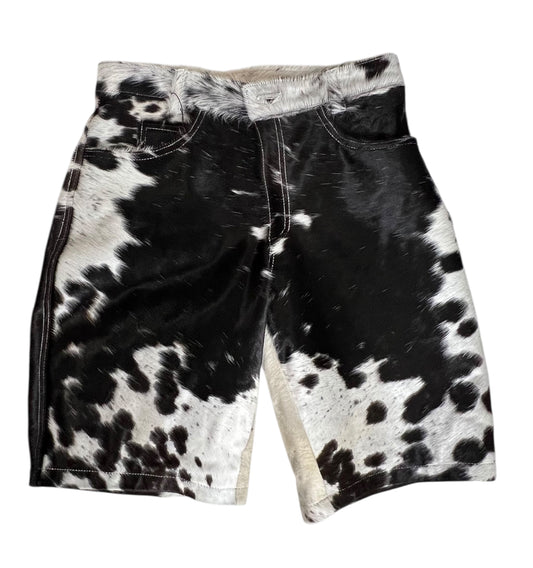 GENUINE COWHIDE SHORT